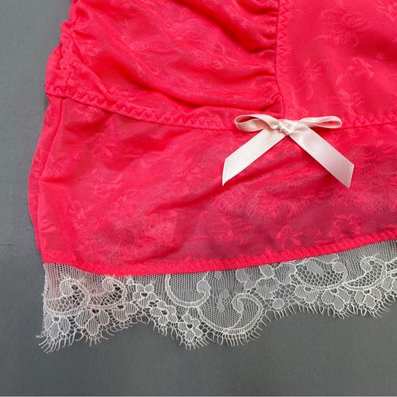 Victoria’s Secret pink and cream lacy chemise lingerie, 34B. - Picture 2 of 7